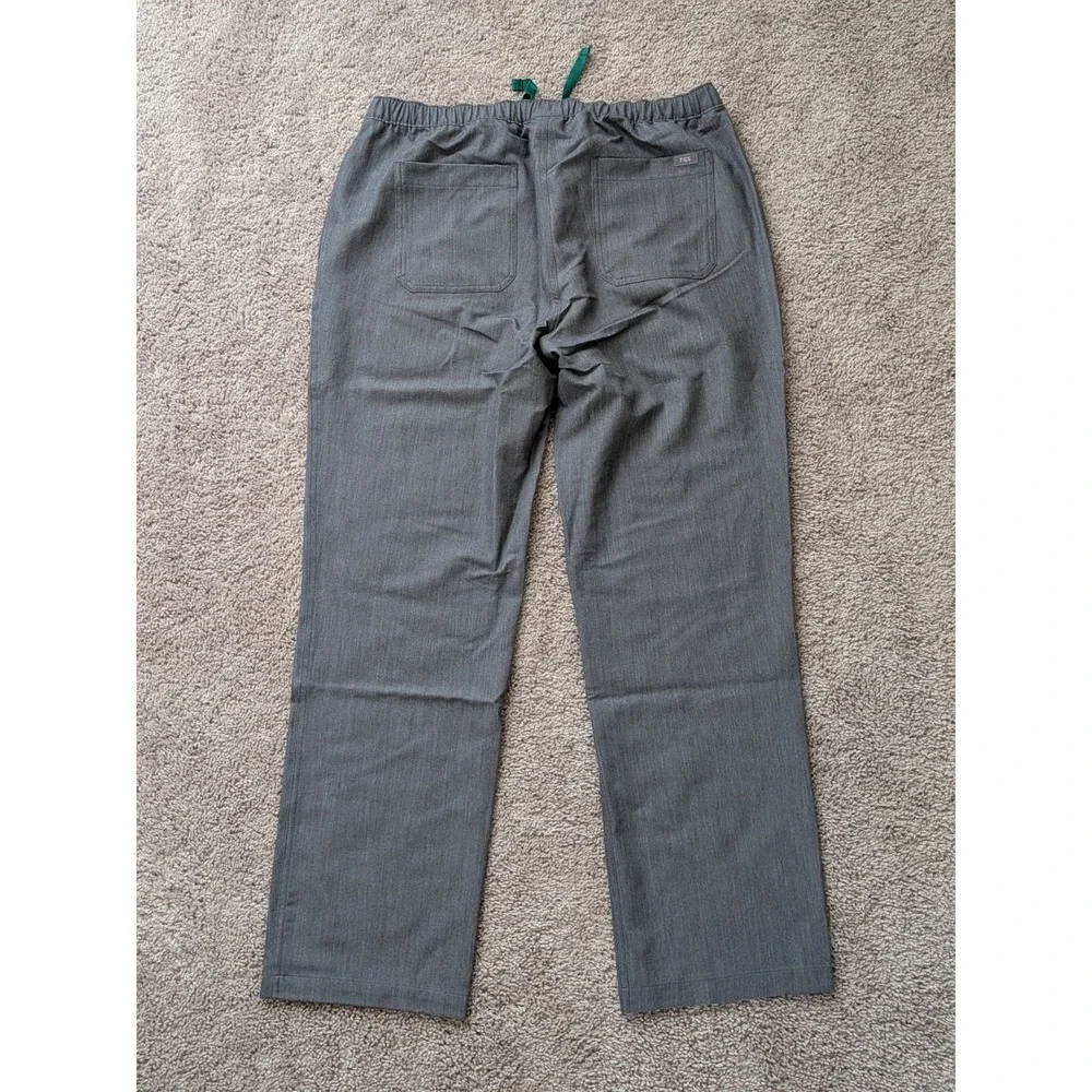 Figs Pisco Basic Scrub Pants Mens Large Comfort Gray NWT Stretch Pockets